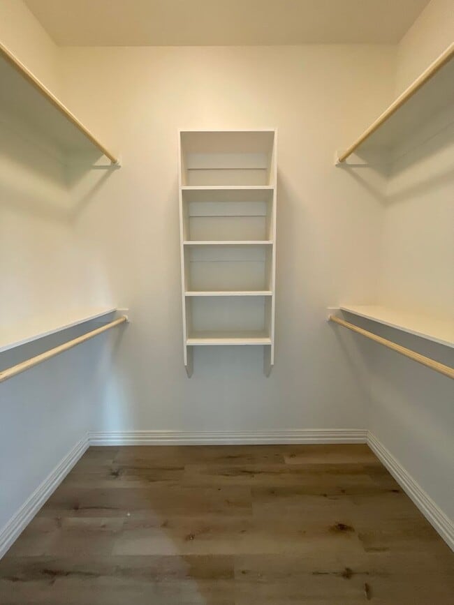 Building Photo - Cozy 3 bed, 2 bath close to Choctaw Casino