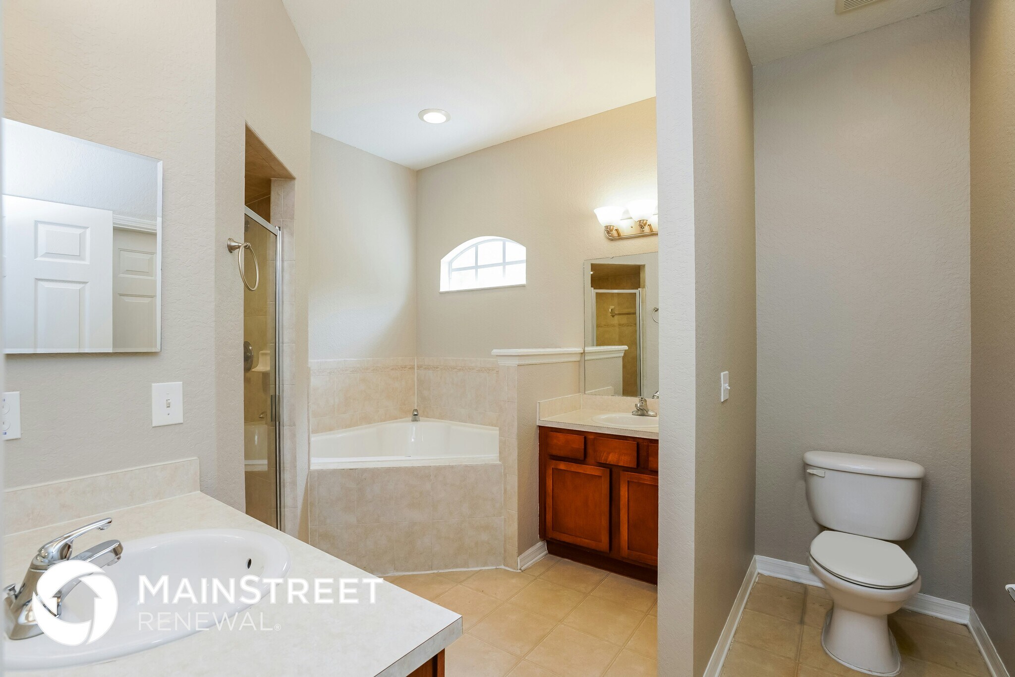 Building Photo - 10724 Carloway Hills Dr