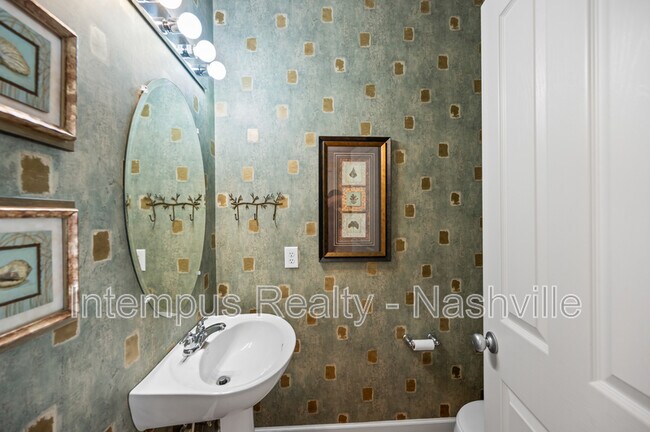 Building Photo - 200 Windsor Chase Ct