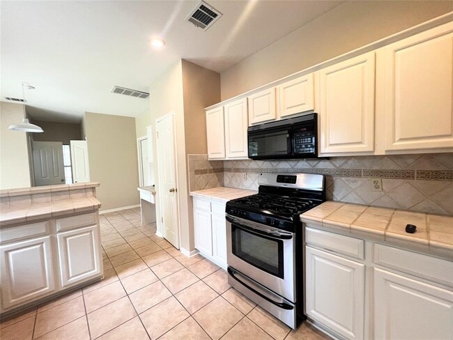 Building Photo - 12416 Beartrap Ln