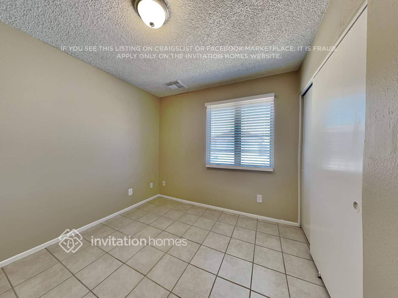 Building Photo - 13830 N 47th Ave