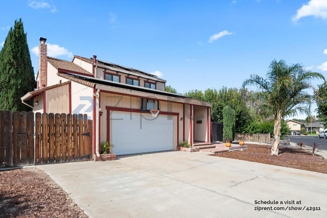 Building Photo - 1425 Valerie Ln