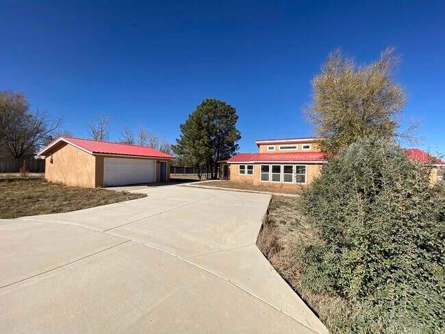 Building Photo - 72 Aspen Dr