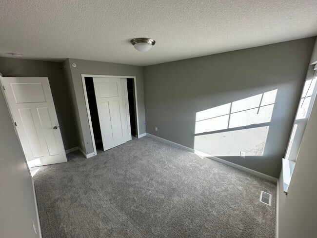 Building Photo - 1802 Arbor Ln