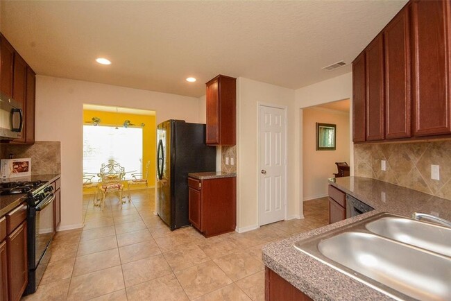Building Photo - Beautiful stone front 2 story home in the ...