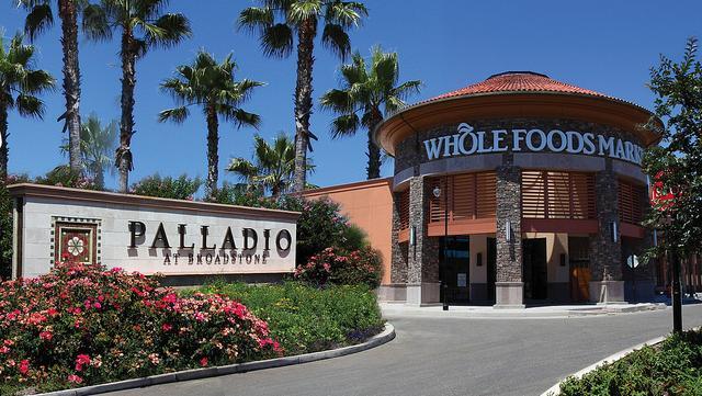 Building Photo - 677 Addison Ln