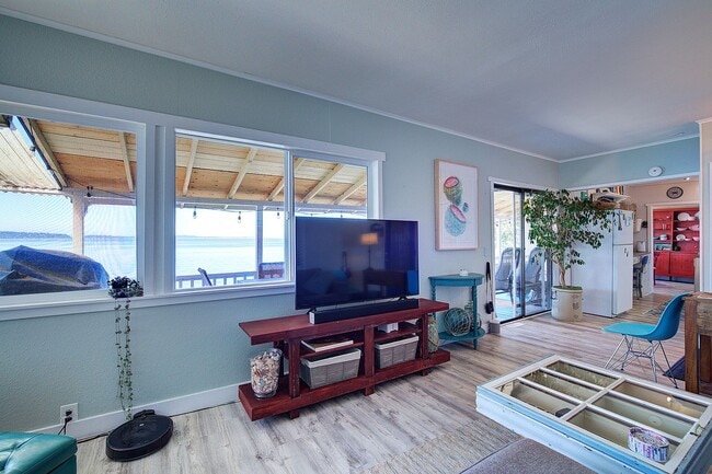 Building Photo - 3bd/2ba Burien House