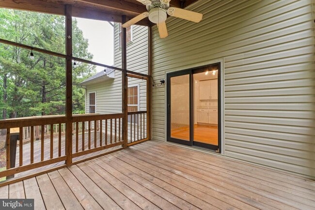 Building Photo - 10105 Cotter Ct