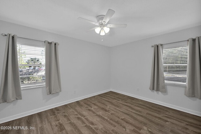 Building Photo - 133 Cll Menendez