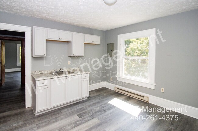 Building Photo - 54 S Portage Path