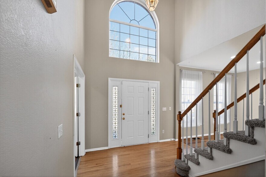 Building Photo - 5466 S Tibet St