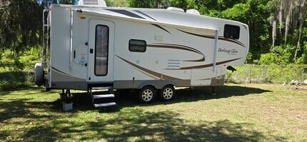 Building Photo - 1 Bed 1 Bath camper