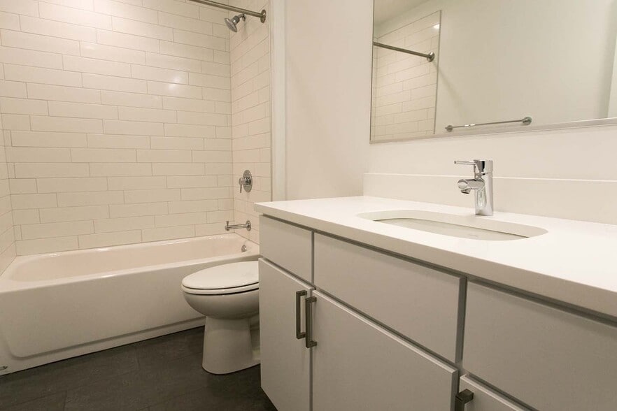 Interior Photo - City Hyde Park