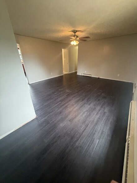 Building Photo - 5608 Knoxville Hwy
