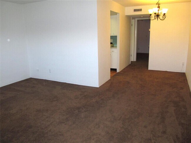 Building Photo - 5924 5th Ave N