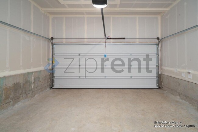 Building Photo - 17502 NW 10th Ct