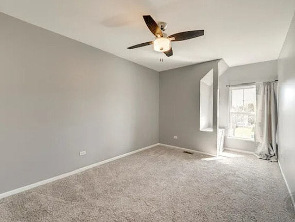 Building Photo - 1609 Lake Pointe Ct