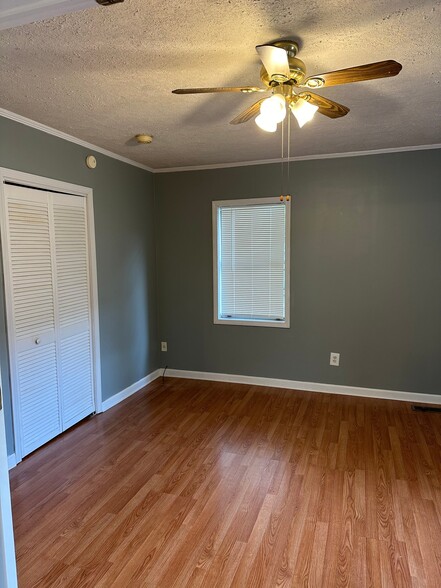 Building Photo - 358 GA-254