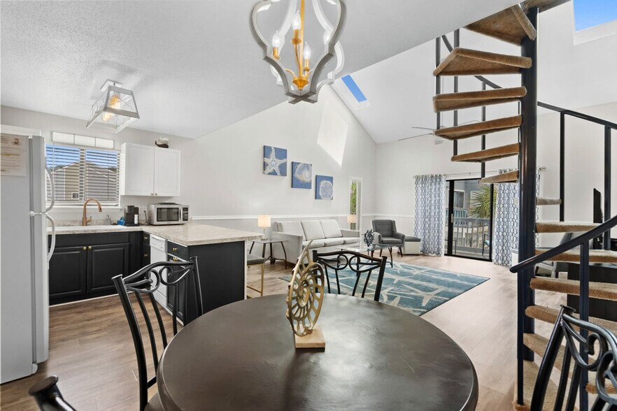 Building Photo - 1890 Colony Dr