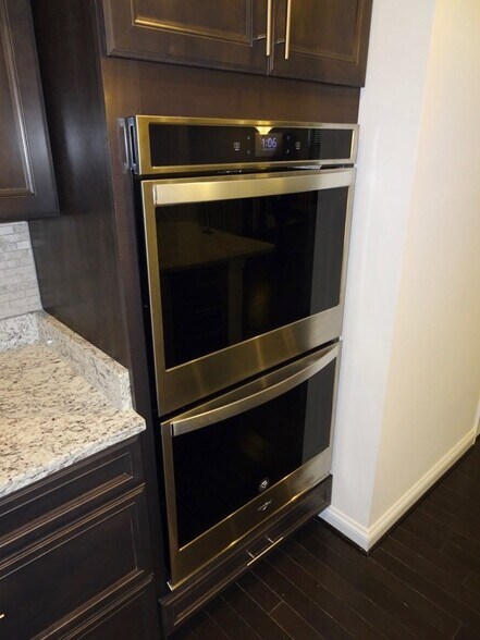 Building Photo - 225 Mill Crossing Ct