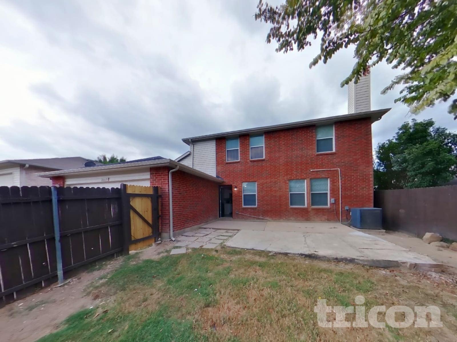 Building Photo - 2669 Bandera Pl