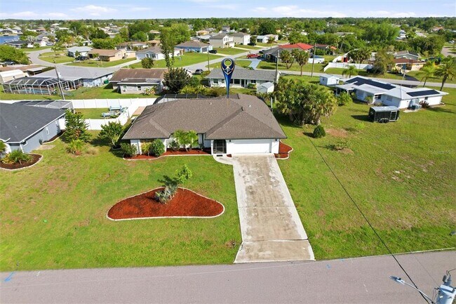 Building Photo - 176 N Waterway Dr NW