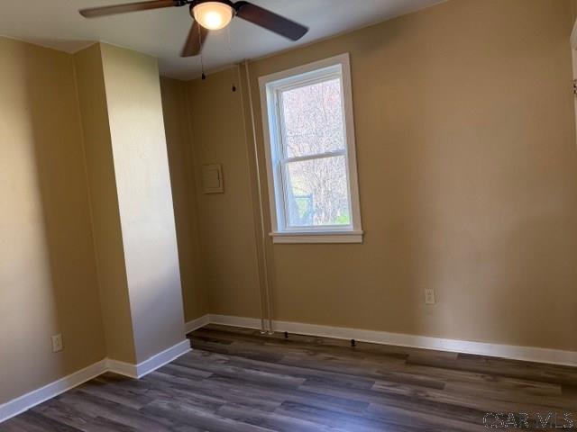 Building Photo - 835 Bedford St