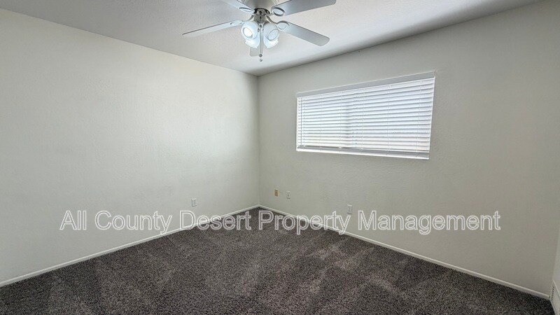 Building Photo - 76955 California Dr