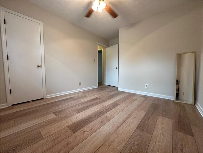 Building Photo - 2697 Shetland Ln