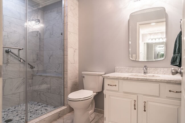 Building Photo - 285 Sugar Gum Ln