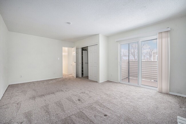 Building Photo - 9626 E Kansas Cir