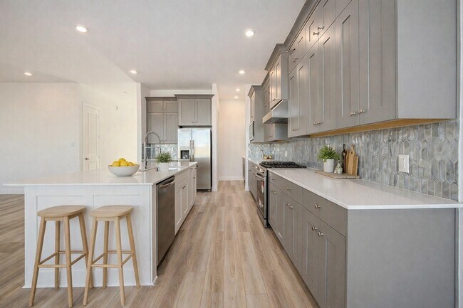 Building Photo - 3210 Blue Grama Bnd