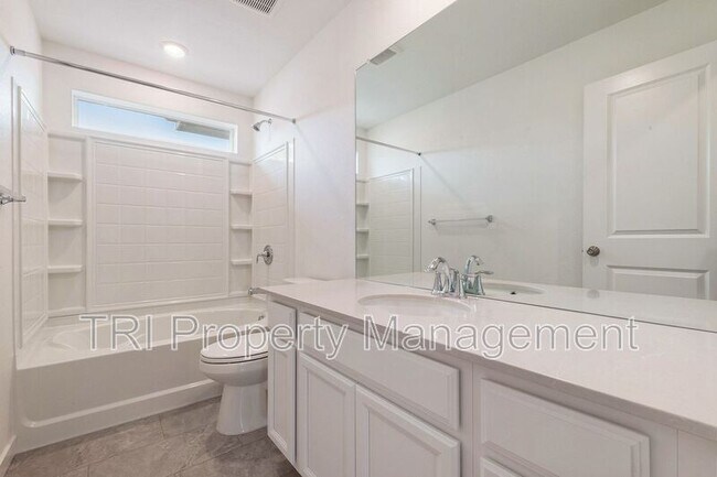 Building Photo - 2675 Painted Turtle Ave