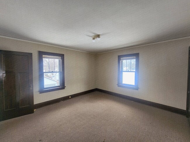 Building Photo - 1718 Grand Ave