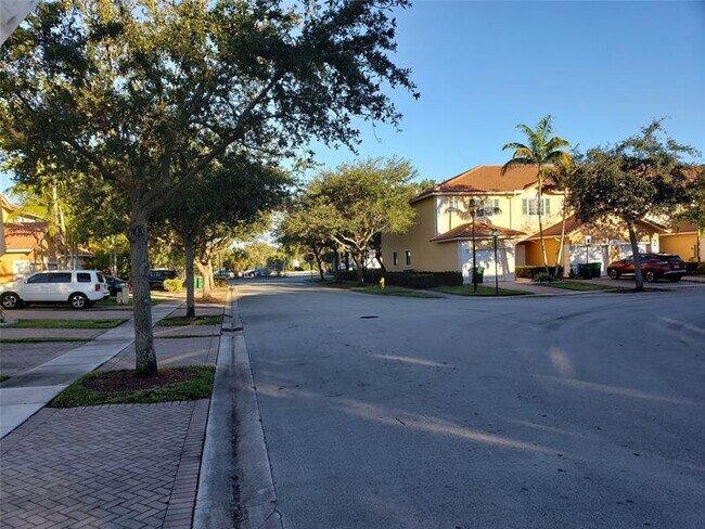 Building Photo - 7917 Tuscany Dr