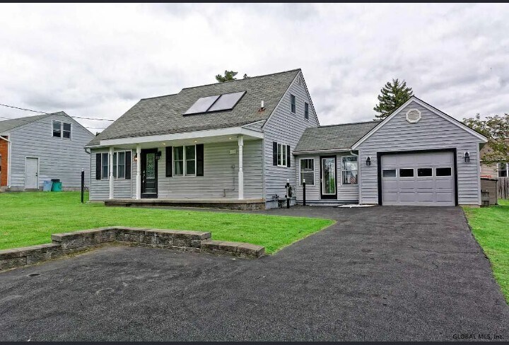 Building Photo - 1297 Coplon Ave