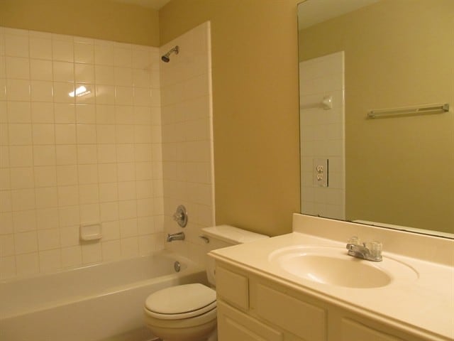 Building Photo - 3011 Chesapeake Bend Ln