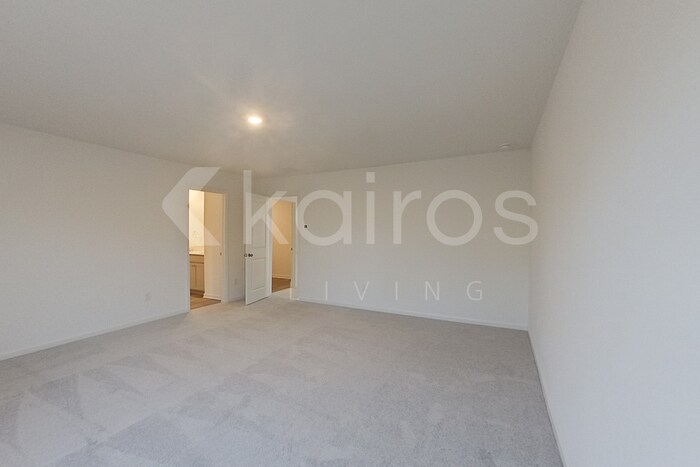 Building Photo - 210 Birch Ave