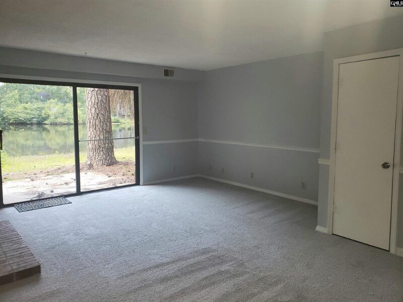 Building Photo - 240 Jamil Rd