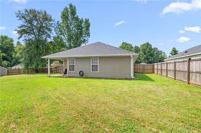Building Photo - 8650 E Hamilton Bridges Dr