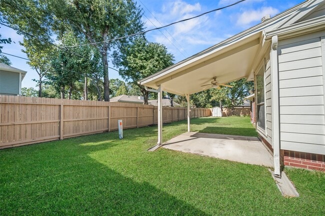 Building Photo - 25727 Hawn Rd