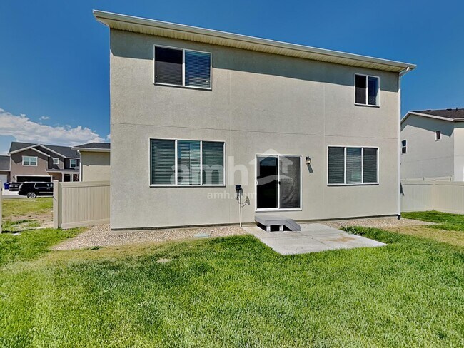 Building Photo - 1329 White St