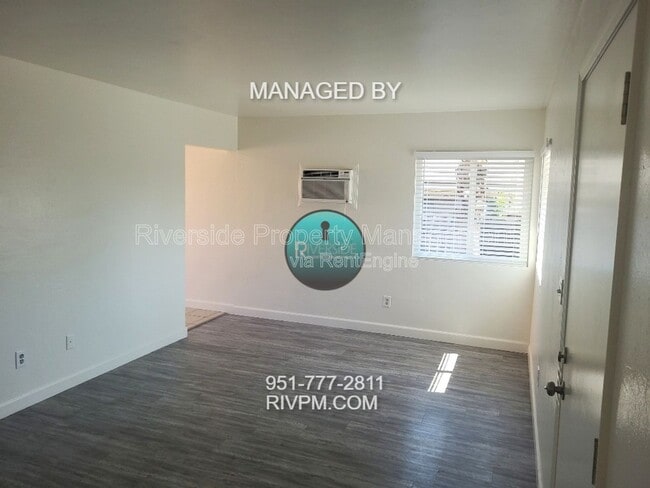 Building Photo - 6290 Jones