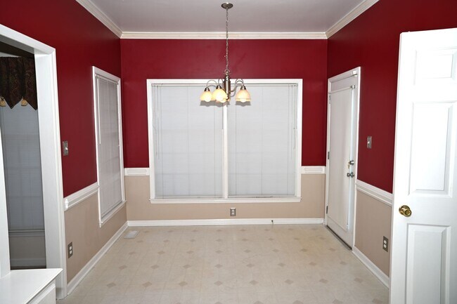 Building Photo - W. Burlington