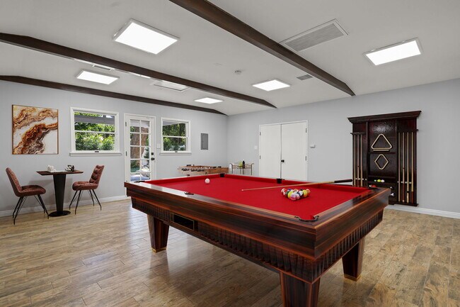 Building Photo - 15473 Lemay St