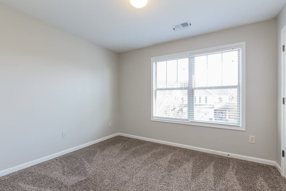 Building Photo - 142 Bethany Manor Dr