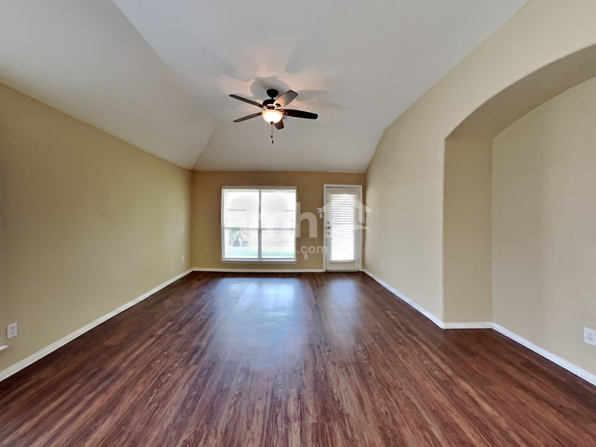 Building Photo - 2918 Meridian Bay Ln