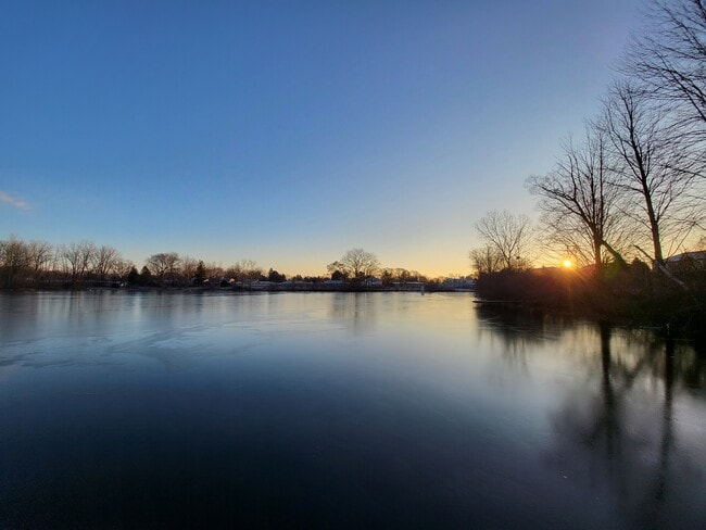 Building Photo - 11737 21 Mile Rd