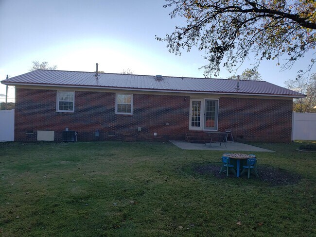 Building Photo - 5408 Silver Pine Ct