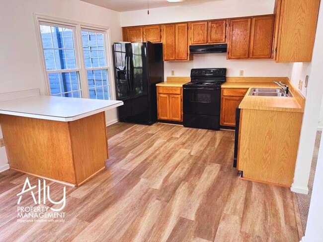 Building Photo - 1515 Westfield Ct